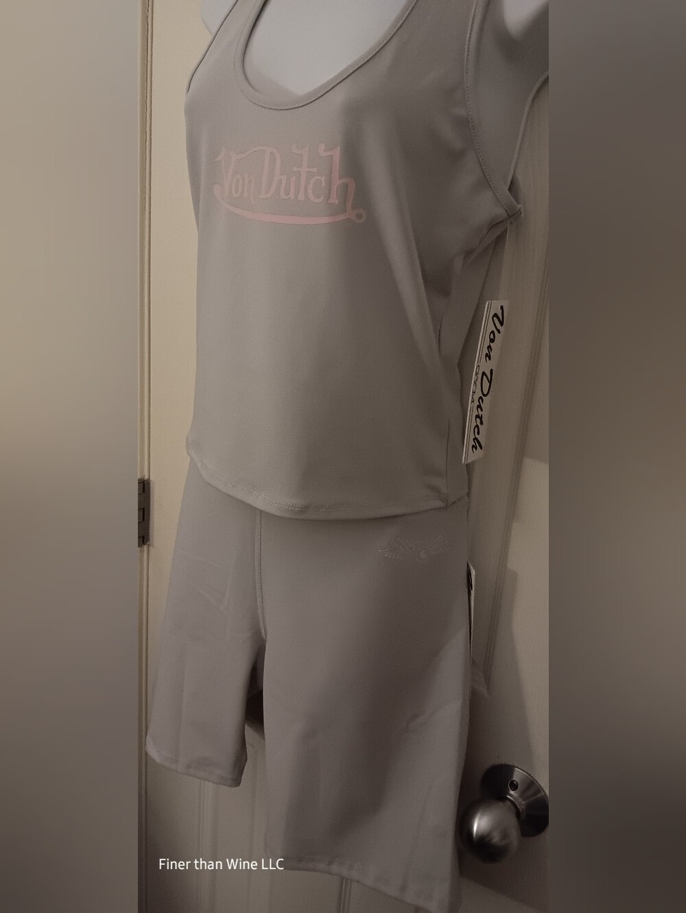 Von Dutch Gray Tank and Stretch Shorts 2pc Set Women's Size XL New With Tags - Picture 2 of 5